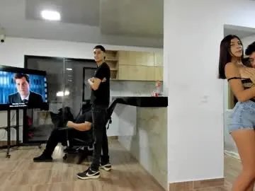 fox_cooking — blowjob for 5 min 2 guys [200 tokens left] #anal #18 #new #teen #squirt #blowjob #longtongue