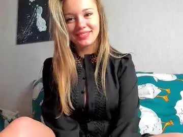 foxy_blond on Chaturbate
