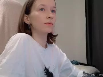 fran_bow on Chaturbate