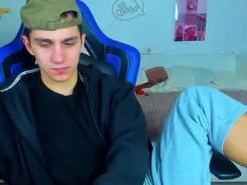 frank_mooree on Chaturbate