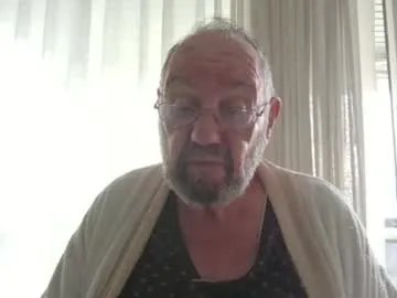 fredaldavid on Chaturbate