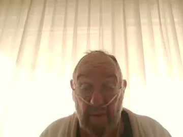 fredaldavid on Chaturbate