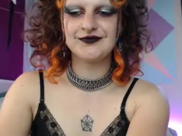 friskyflowers on Chaturbate