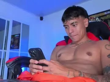 Freechat ftm_xxxperiencie on Chaturbate