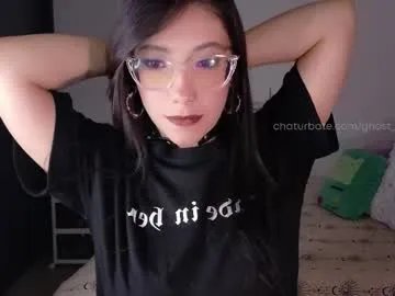 ghost_girl20 on Chaturbate