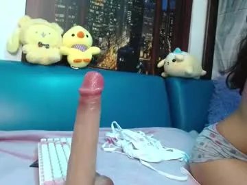 giaa_rossi on Chaturbate