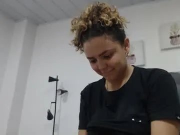 Freechat giia_moroe on Chaturbate