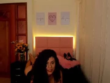 Freechat goddes_helena on Chaturbate