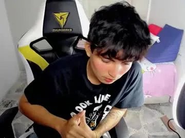 green_xox — [SHOW PULIC CUM 200 tokens remaining] Welcome everyone I hope you have fun  #bigcock #cum #uncut #teen #latino