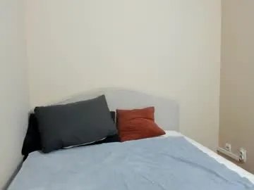 guy_charming on Chaturbate