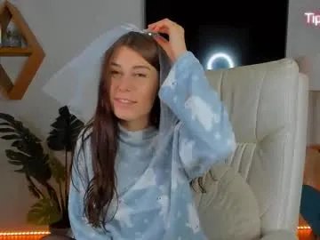 hailey__green — stockings [101 tokens remaining]