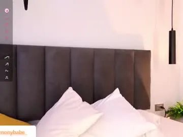 harmonybabe_ on Chaturbate