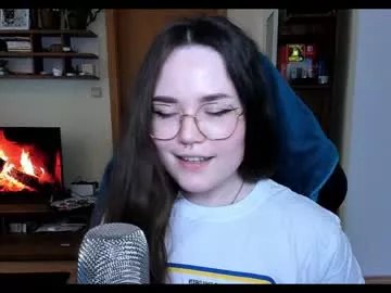 hell_hotline on Chaturbate