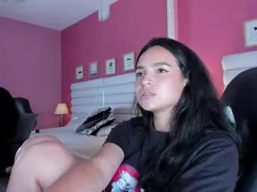 hilary_tailor on Chaturbate