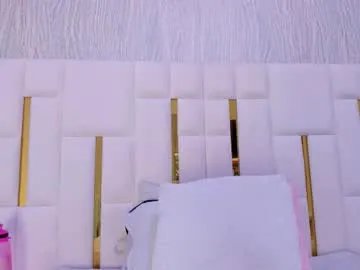 hillary_uckerman_ on Chaturbate