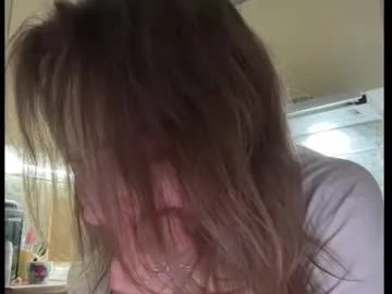 holydori on Chaturbate