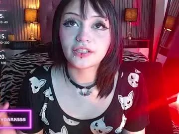 honey_dark on Chaturbate