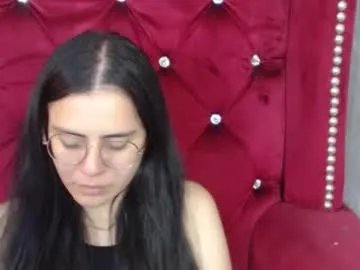 honeybuu_ on Chaturbate