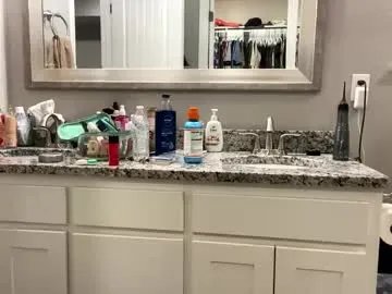 hottiewithabody101 on Chaturbate