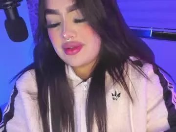 i_am_ari on Chaturbate