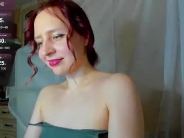 iris_crispy on Chaturbate