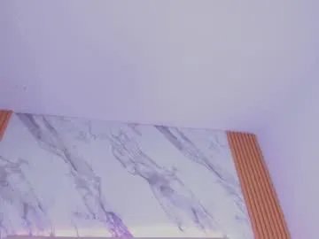 iris_thompson on Chaturbate