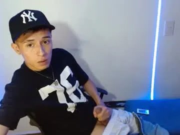 isaac_tan on Chaturbate