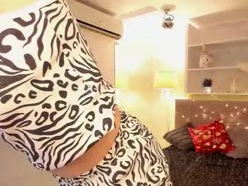 isabelkiss on Chaturbate