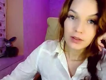 itslunaday — #shy #natural #smile #greeneyes #cuteface #lovense #sexynonnude