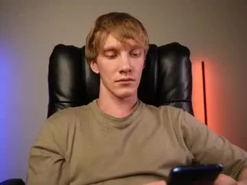 j_akira13 on Chaturbate