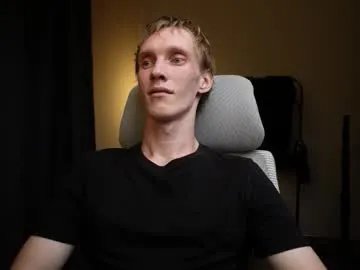 j_akira13 on Chaturbate