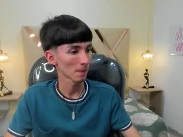 jake_evanss_ on Chaturbate