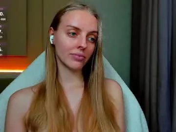 Freechat jam_cream on Chaturbate