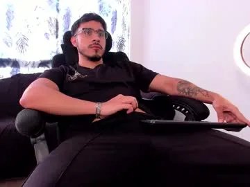 jay_marcos on Chaturbate