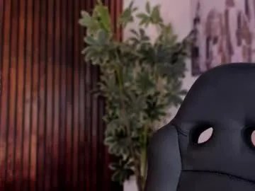 jennmiller_ — Current Goal: Blowjob at 99 tokens -- Next Goal: All Naked + sensual dance -- Hi  happy month guys  & cute smile  Tip & let's play! #latina #anal #bigass #squirt #bigboobs