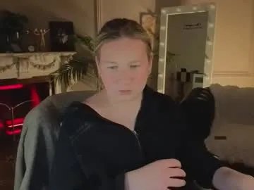 jes_solar on Chaturbate