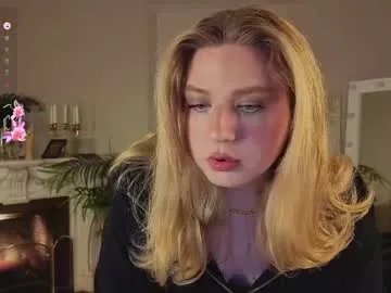 jes_solar on Chaturbate