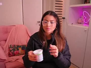 Freechat jhulysex on Chaturbate