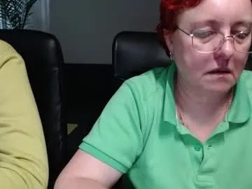 joannaandneighbour on Chaturbate