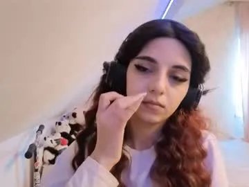 joeyadrion — Goall: Million air kisses  * Hey, Nice to meet you :) suggest a movie for tonight * I am #18 years old, #shy #small #teen #young [10 tokens remaining]