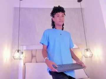 johan_gz_ on Chaturbate