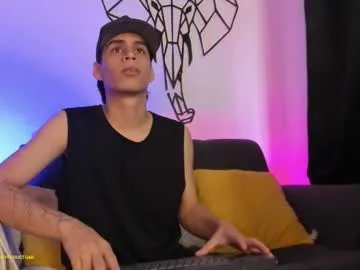 juan_posada1 — get naked [107 tokens left] #new #twink #cum #18 #young