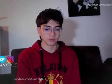 juancamroom on Chaturbate