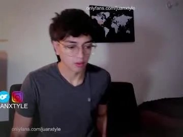juancamroom on Chaturbate