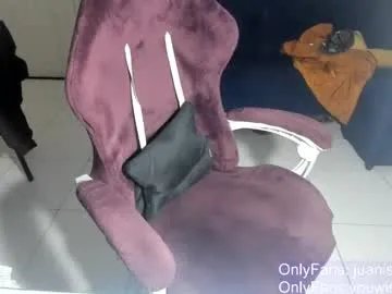juanisimo_ on Chaturbate