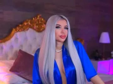 juicy_jessye — Hot blondie gone bad, let's make your deepest desires cum true tonight - Goal: All the way naked #skinny #teen #blonde #squirt #jeans