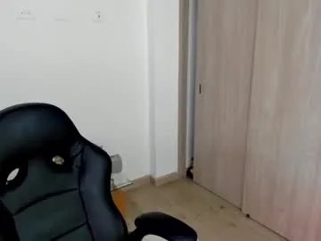 july_correa on Chaturbate