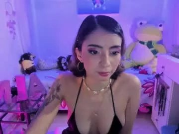 justmia_ on Chaturbate