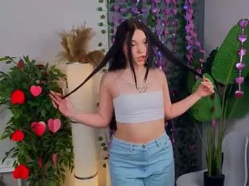 kailacacho — GOAL: Wish me a good morning :Hi guys, glad to see you in my room, thanks for your help. #new #shy #18 #cute #brunette [19 tokens remaining]