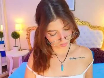 kateemartinez on Chaturbate